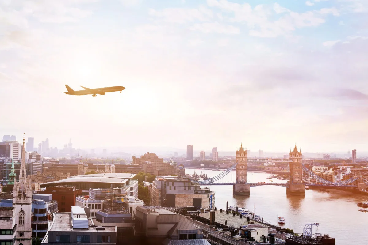 aircraft flying over city of London