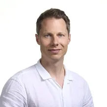 Karol J. Borowiecki
