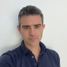 ​Neil Lee